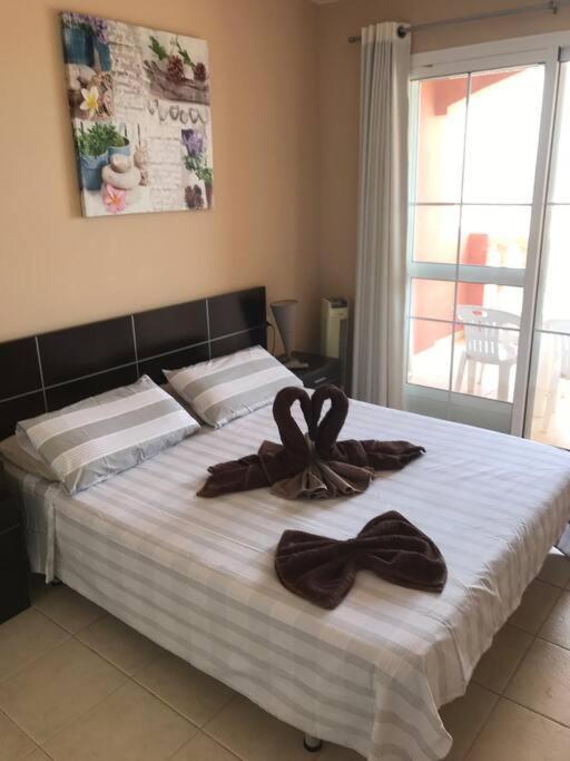 קוסטה קלמה Beach Front Apartment With Stunning Ocean Views! מראה חיצוני תמונה